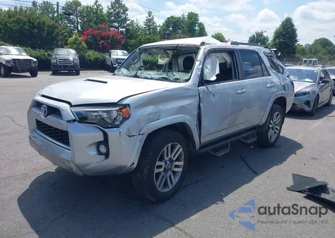 2019 Toyota 4Runner Trd Off Road z USA, uszkodzony, nr VIN JTEBU5JR4K5681627
